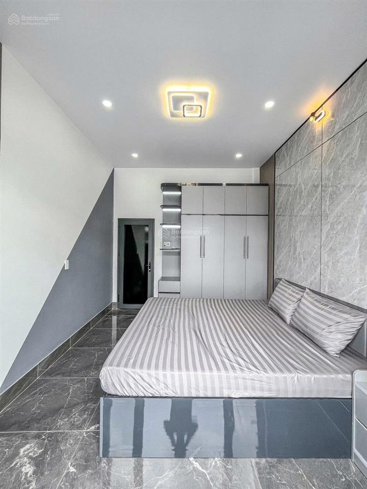 Nhà tiềm năng tăng giá cao phan xích long q. phú nhuận 82m2/4tỷ690 shr . ngân hàng hỗ trợ cho vay