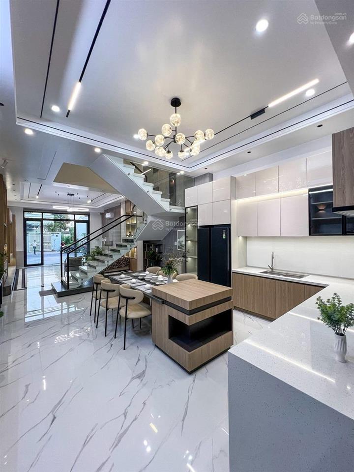 Hàng hiếmnhà đẹp giá tốt nhà lý thường kiệt q10 giá chỉ 4 tỷ790/85m2 shr.ngân hàng hỗ trợ cho vay.