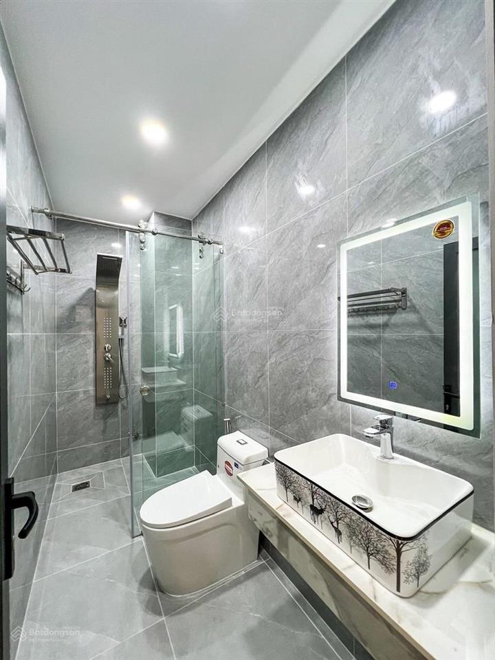 Bán gấp nhà riêng giá cực tốt chỉ 4tỷ8/84m2 tại lâm văn bền,tân quy,q7. shr sang tên cc ngay
