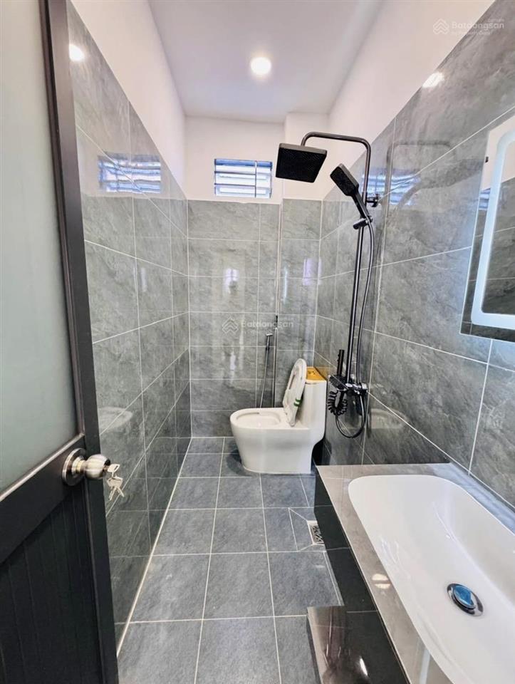 Hàng hiếm an đông dọn vào ở ngay nhà ngay q5/80m2 giá chỉ 4 tỷ750tr. sang tên công chứng trong ngày