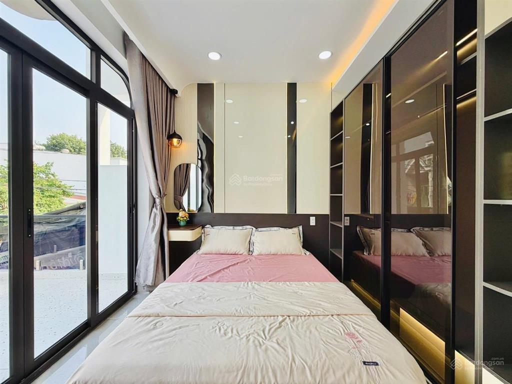 Chủ ngợp ký gửi gấp nhà đẹp chỉ 4tỷ190tr/77m2 ngay hồ biểu chánh,phú nhuận.sang tên công chứng ngay