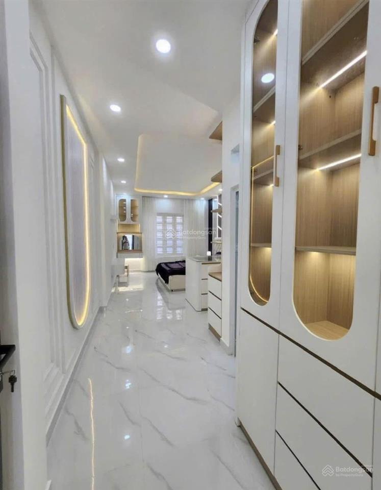 Chủ ngợp ký gửi gấp nhà đẹp chỉ 4tỷ190tr/77m2 ngay hồ biểu chánh,phú nhuận.sang tên công chứng ngay