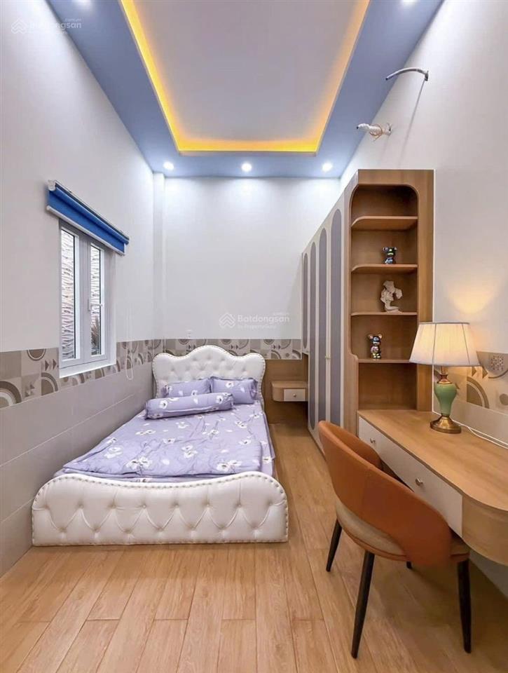 Giá rẻ bất ngờ tốt nhất khu vực chỉ 3 tỷ 890tr sỡ hữu ngay nhà đường hoàng diệu, q4 tận 80m2. shr