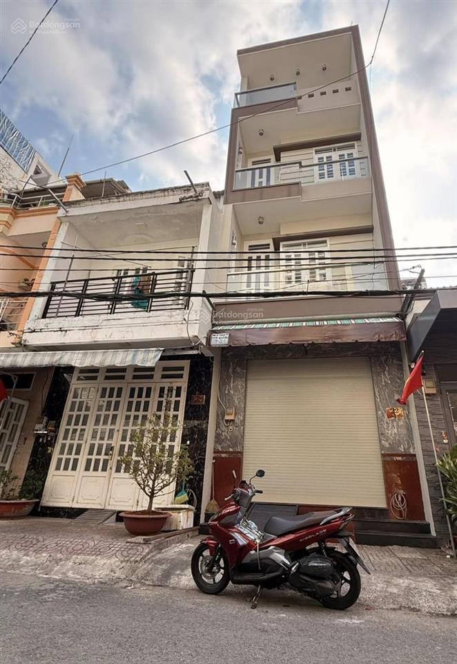 Giá rẻ bất ngờ tốt nhất khu vực chỉ 3 tỷ 890tr sỡ hữu ngay nhà đường hoàng diệu, q4 tận 80m2. shr