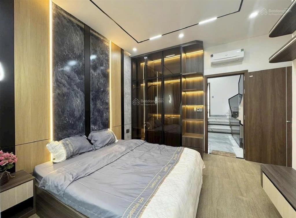 Chủ định cư cần bán gấp nhà đẹp 4tỷ550tr/80m2 tại hoàng hoa thám,bình thạnh.shr,ngân hàng hỗ trợ