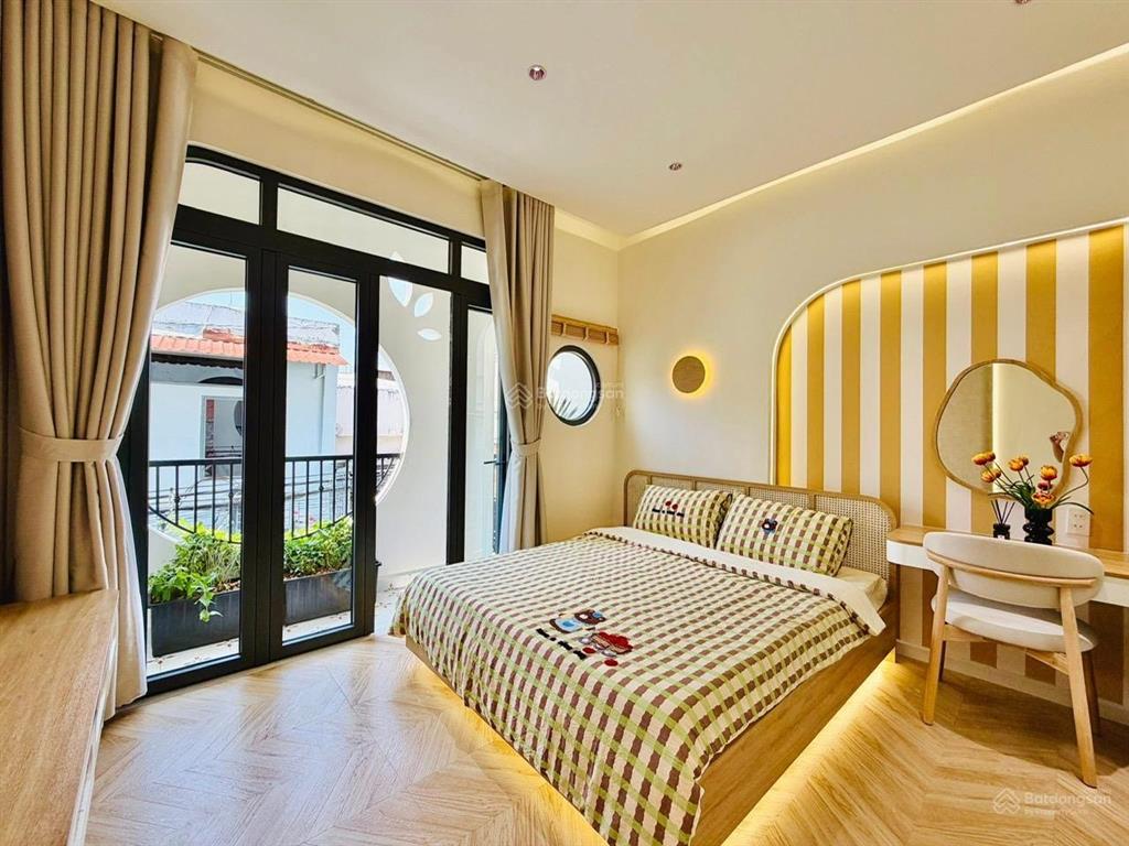 Chủ định cư cần bán gấp nhà đẹp 4tỷ550tr/80m2 tại hoàng hoa thám,bình thạnh.shr,ngân hàng hỗ trợ