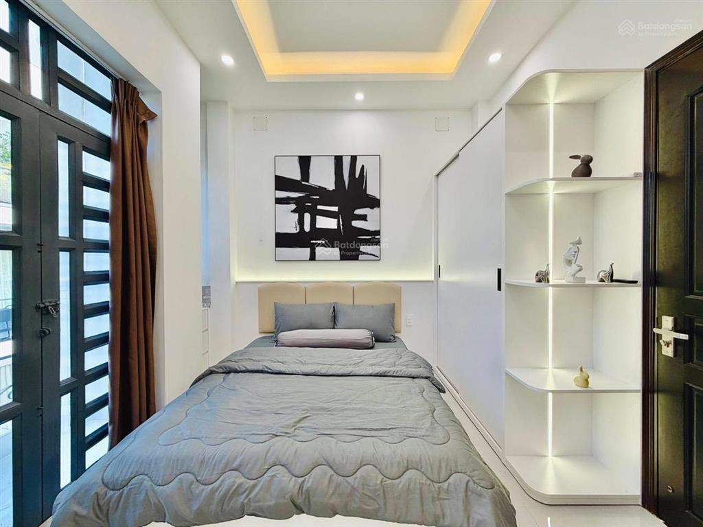 Bán nhà tốt nhất khu vực nguyễn đình chiểu, q3 chỉ 4 tỷ950tr/84 m2. shr sang tên công chứng ngay