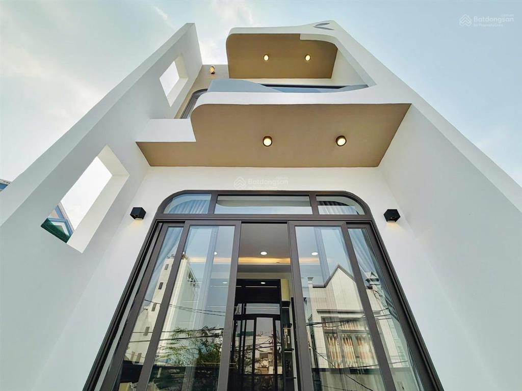 Cô 3 ký gửi bán gấp nhà đẹp 3tỷ250tr/88m2 ngay hoàng đức tương,quận 11.có shr,ngân hàng hỗ trợ vay