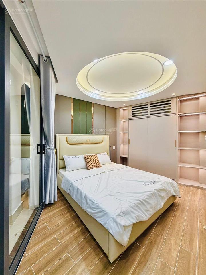 Cần bán nhà gấp ngay khu vực huỳnh văn bánh,phú nhuận 4tỷ490tr/79m2.có shr,ngân hàng hỗ trợ vay