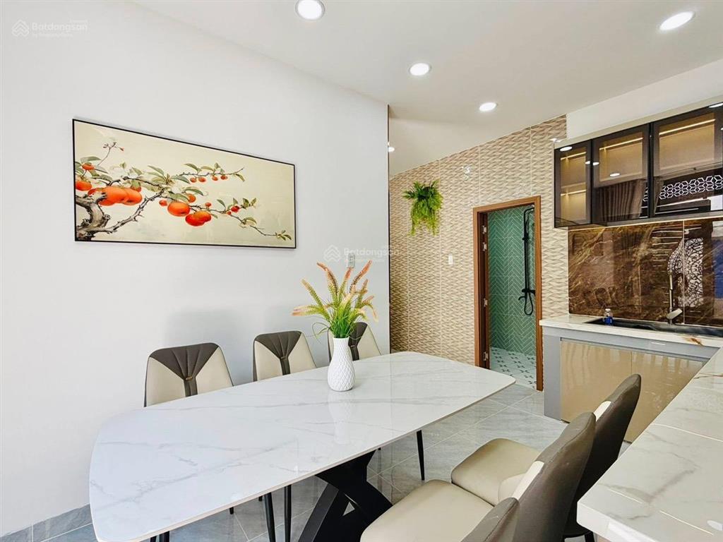 Cô nga kí gửi bán gấp nhà đẹp 4 tỷ790tr/82m2 tại hồ văn huê,phú nhuận.shr sang tên công chứng ngay