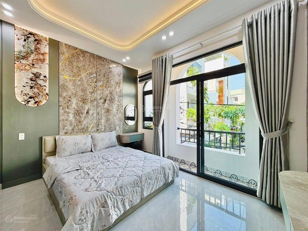 Cần bán nhanh nhà đẹp chỉ4 tỷ590tr/ 81m2 ngay đường đặng dung,quận 1. shr sang tên công chứng ngay