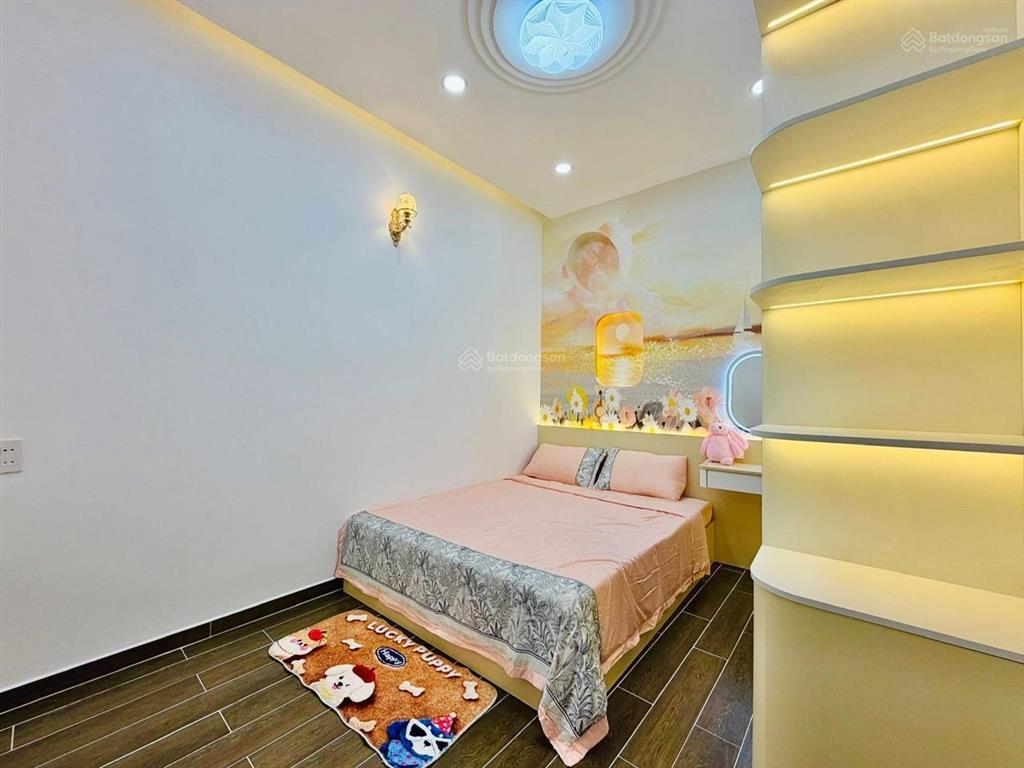 Bán gấp nhà đẹp full nội thất chỉ 4tỷ690tr/85m2 lê quốc hưng, quận 4. shr,ngân hàng hỗ trợ cho vay