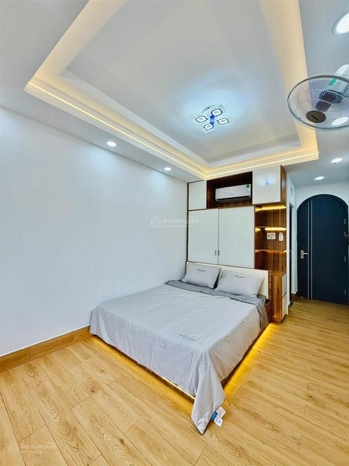 Bán gấp nhà đẹp full nội thất chỉ 4tỷ690tr/85m2 lê quốc hưng, quận 4. shr,ngân hàng hỗ trợ cho vay