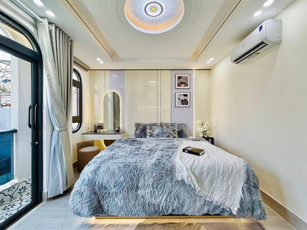 Chủ cần tiền bán gấp 4tỷ590tr/86m2 tại đườngng tấn phong,phú nhuận.shr sang tên công chứng ngay