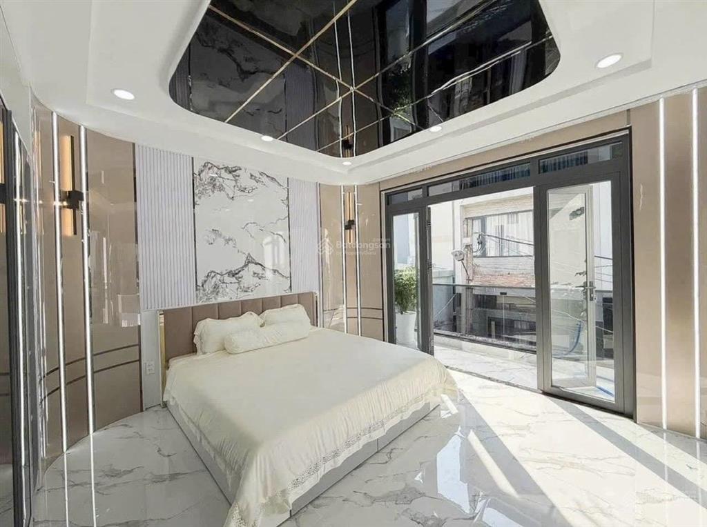 Chủ cần tiền bán gấp 4tỷ590tr/86m2 tại đườngng tấn phong,phú nhuận.shr sang tên công chứng ngay