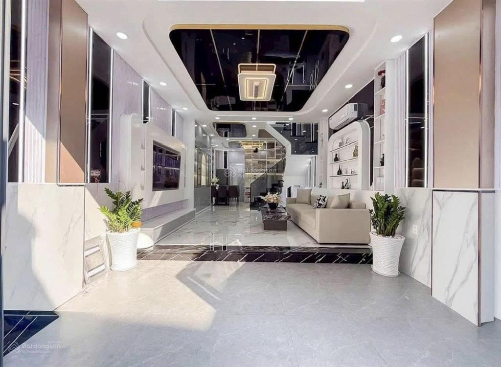 Chủ cần tiền bán gấp 4tỷ590tr/86m2 tại đườngng tấn phong,phú nhuận.shr sang tên công chứng ngay
