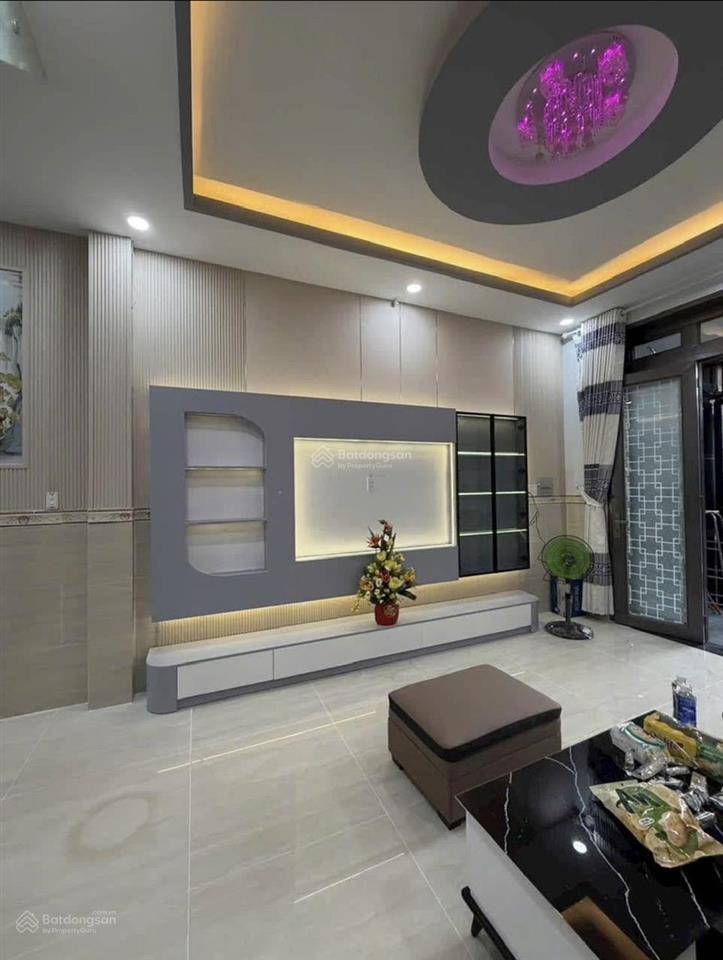 Chủ gửi bán gấp nhà đẹp chỉ 3tỷ950tr/80m2 tại nguyễn thị thập,q7.shr sang tên công chứng trong ngày