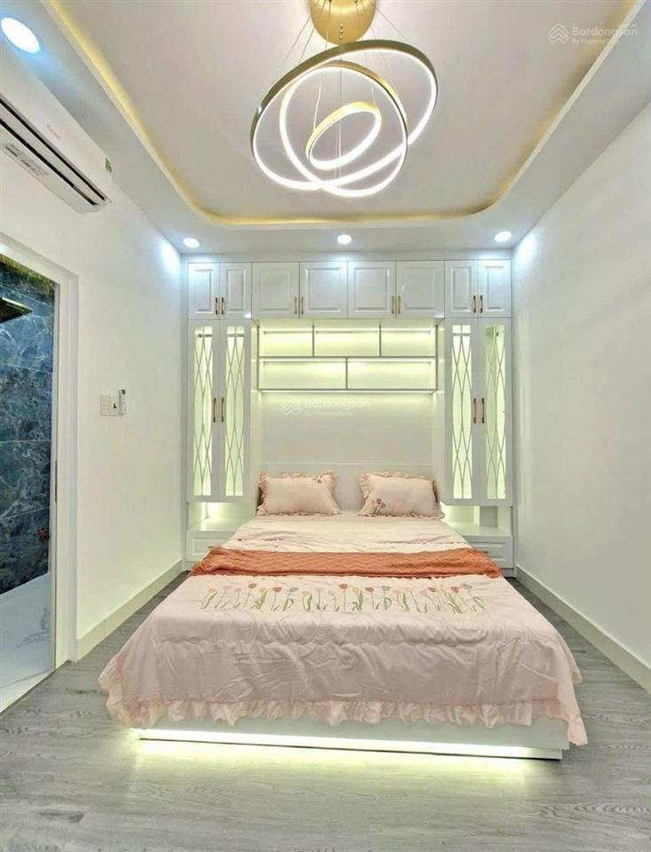 Chú 7 cần bán gấp nhà ngay trung tâm 4 tỷ 590tr/79m2 nguyễn văn thủ, q1.shr có ngân hàng hỗ trợ vay