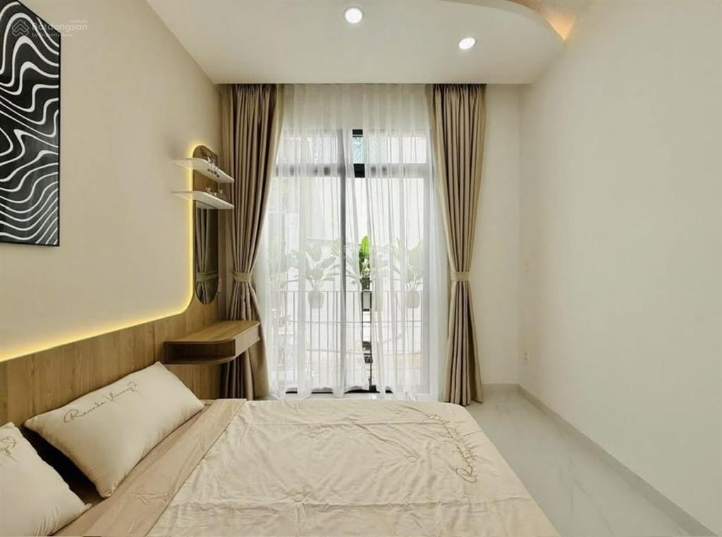 Chủ kí gửi bán gấp nhà đẹp 3 tỷ790tr/ 74m2 ngay nguyễn kiệm,phú nhuận.shr có ngân hàng hỗ trợ vay