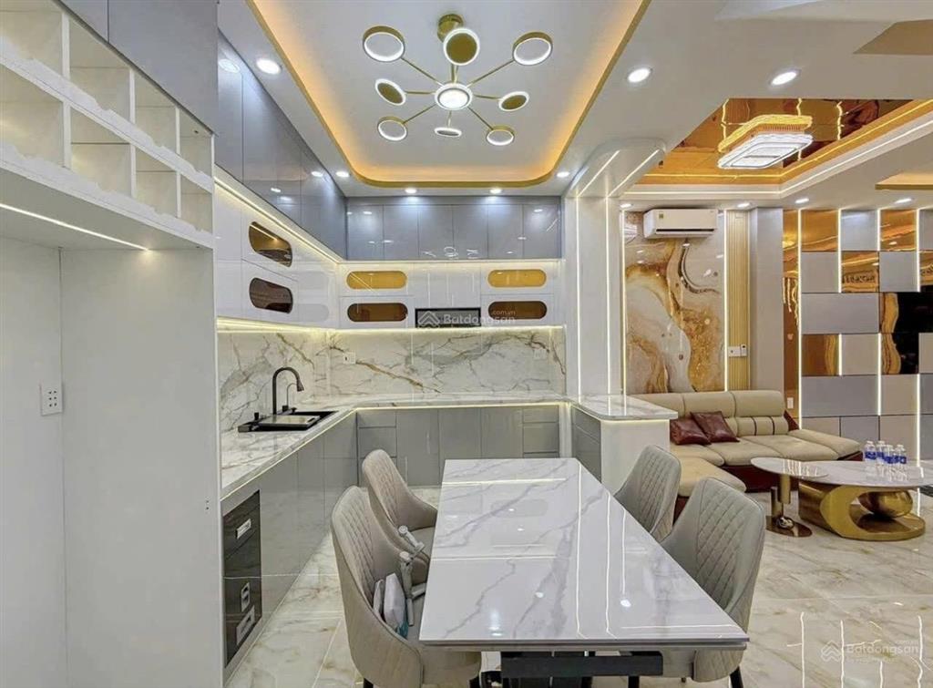 Nhà cực đẹp ngay vị trí trung tâm 3 tỷ 850tr/92m2 trần quốc toản, q3. shr sang tên công chứng ngay