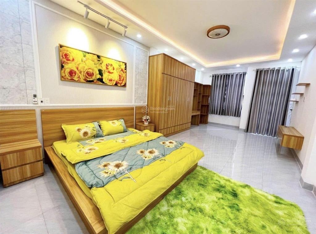 Mua hôm nay lời ngày mai nhà ngay sân bay 87m2 nguyễn văn vĩnh, tân bình. có sổ hồng riêng