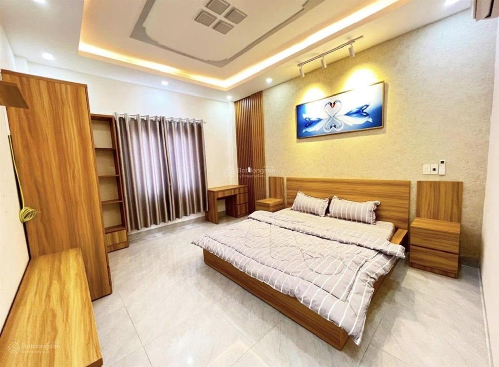 Mua hôm nay lời ngày mai nhà ngay sân bay 87m2 nguyễn văn vĩnh, tân bình. có sổ hồng riêng