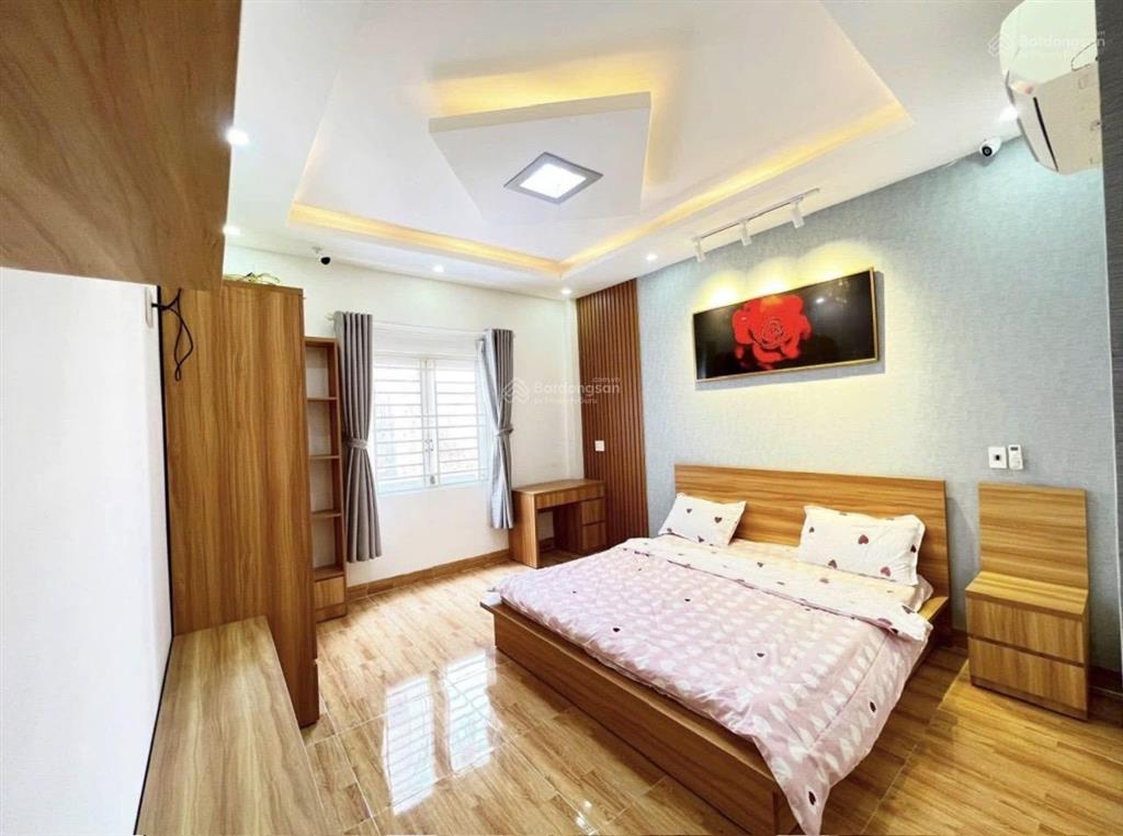 Mua hôm nay lời ngày mai nhà ngay sân bay 87m2 nguyễn văn vĩnh, tân bình. có sổ hồng riêng