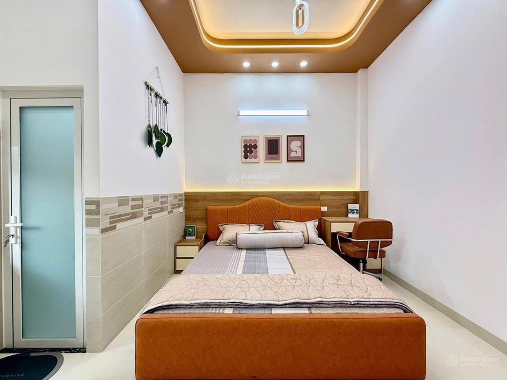 Mua hôm nay lời ngày mai nhà ngay sân bay 87m2 nguyễn văn vĩnh, tân bình. có sổ hồng riêng