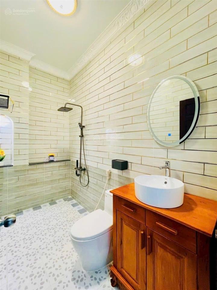 Mua hôm nay lời ngày mai nhà ngay sân bay 87m2 nguyễn văn vĩnh, tân bình. có sổ hồng riêng