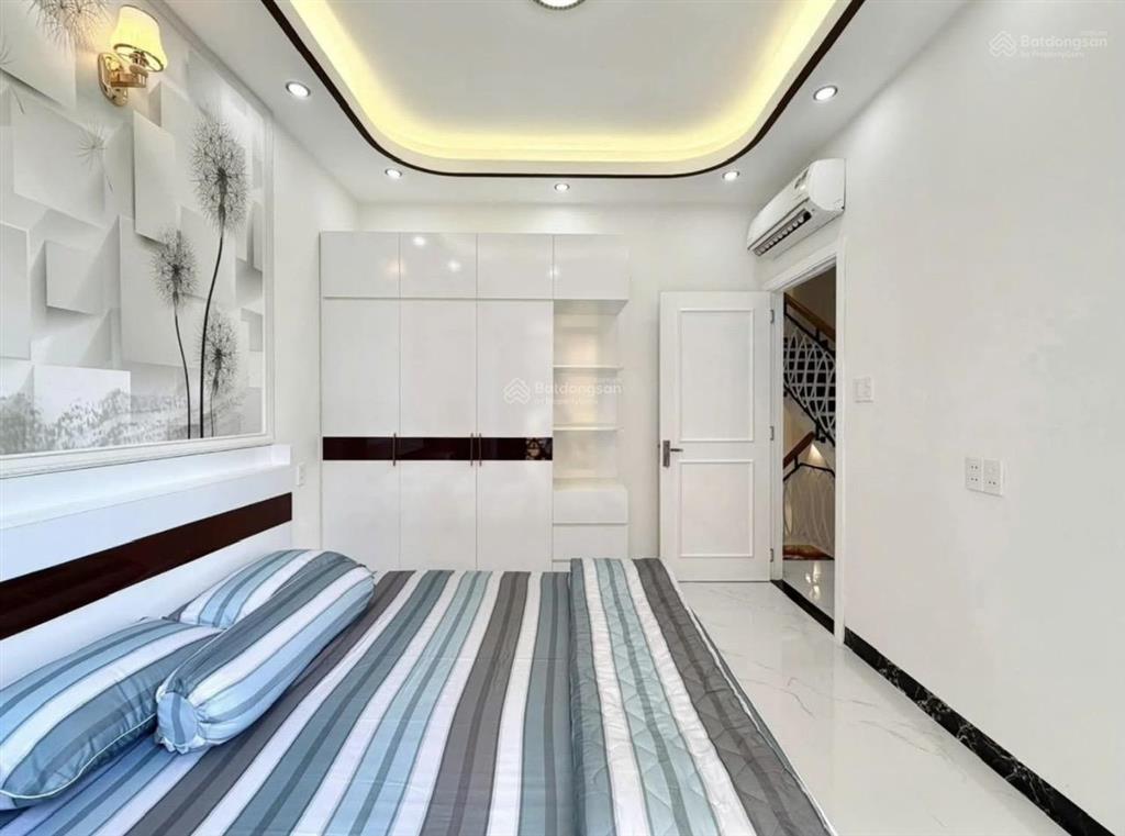 Giá sốcnhà đẹp dọn vào ở ngay chỉ 5 tỷ680tr/78m2 sỡ hữu nhà trung tâm lê thị riêng, q1.có shr