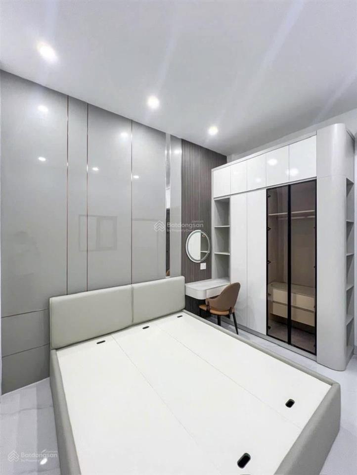Giá sốcnhà đẹp dọn vào ở ngay chỉ 5 tỷ680tr/78m2 sỡ hữu nhà trung tâm lê thị riêng, q1.có shr