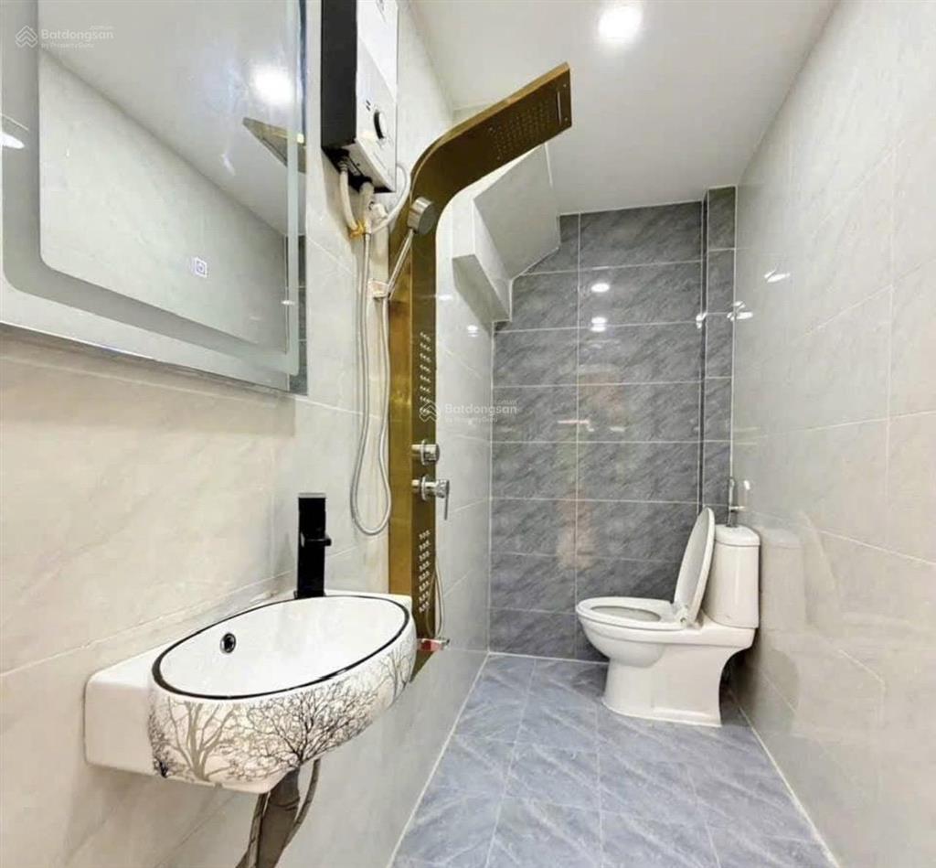 Hàng hiếm an đông dọn vào ở ngay nhà ngay giá 3 tỷ890trq5/80m2. sang tên công chứng trong ngày