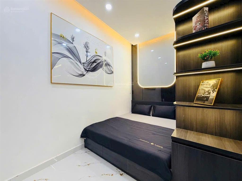 Chủ ngộp bán gấp nhà tại kha vạn cân 2tỷ950tr/70m2.shr sang tên trong ngày.có ngân hàng hỗ trợ vay