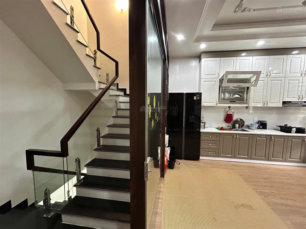 Bán căn liền kề 67,5m2 thương mại tại hoàng huy mall. tối ưu công năng.