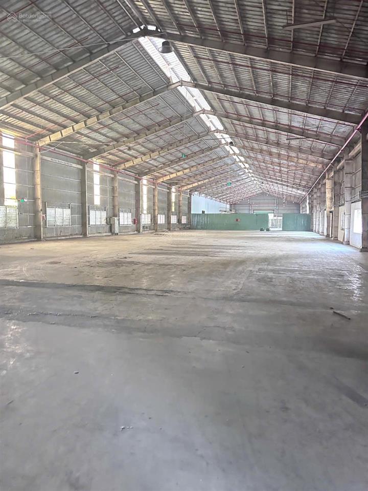 Cho thuê 4000m2 kho xưởng tây ninh