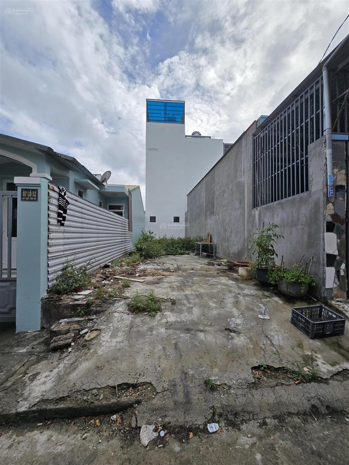 Bán đất ô7 tđc đất lành, phường nam nha trang
diện tích 66m2 gần công viên. chỉ 2 tỷ 650 triệu