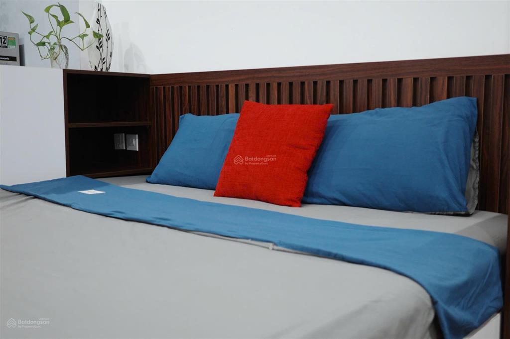 Bán tòa chdv dòng tiền ổn địnhvị trí đẹp chùa láng35m2x 6 tầng thang máy pccc thoát hiểm đầy đủ