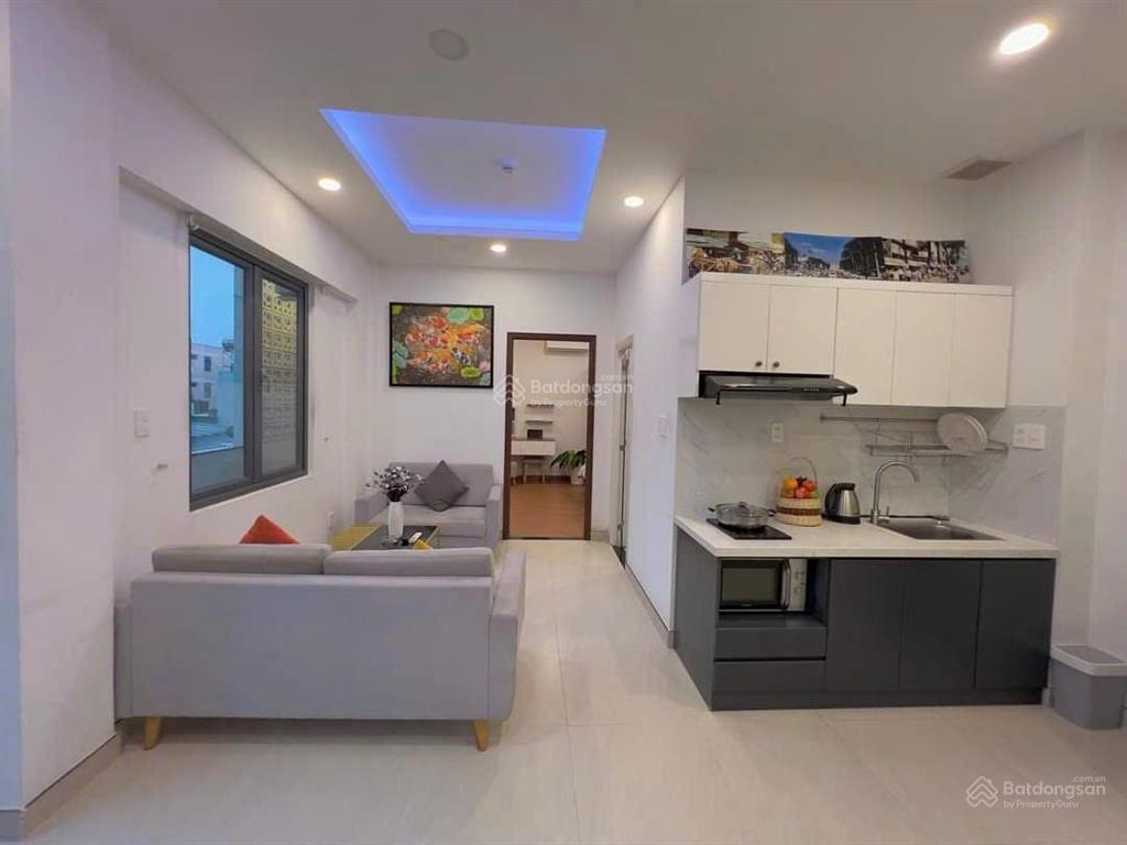 Cho thuê căn hộ dịch vụ 40m2 full nội thất ban công view xịn ngay trung tâm quận 1