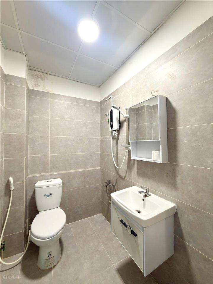 Cho thuê cc mini 1pn, 1wc, 50m2 tại 409 đ.biện phủ, p bàn cờ, 9 triệu vnd
