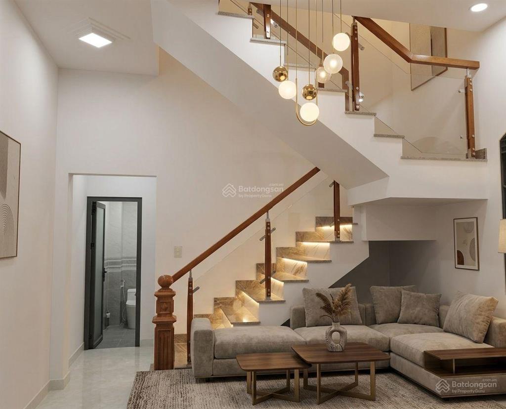 Bán nhà phan văn hớn q.12  lô gốc 2 mt  2 tầng  138m2 (5,5m x 25m)  nhỉnh 7 tỷ