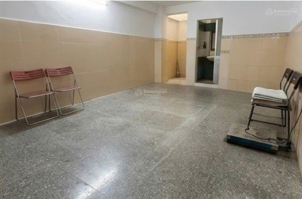 Nhà ngay phan văn hớn q.12  4 tầng  4m x 22m  chỉ 7,7 tỷ