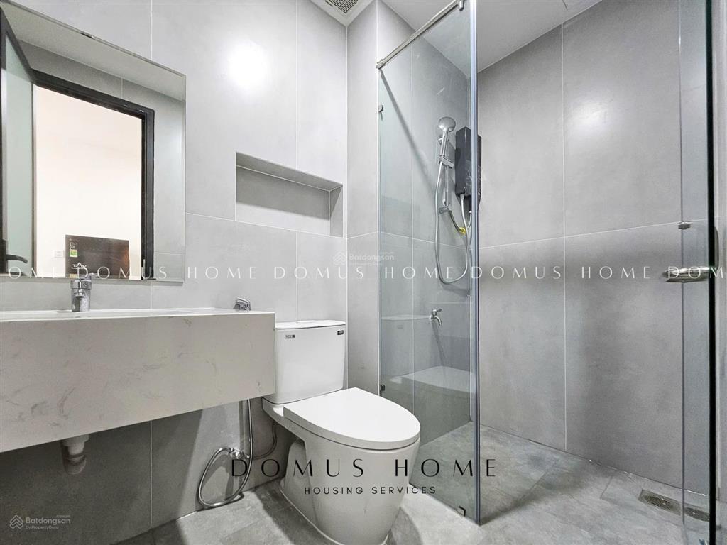 Cho thuê căn hộ studio ban công trần hưng đạo quận 5 full nội thất gần cầu nguyễn văn cừ