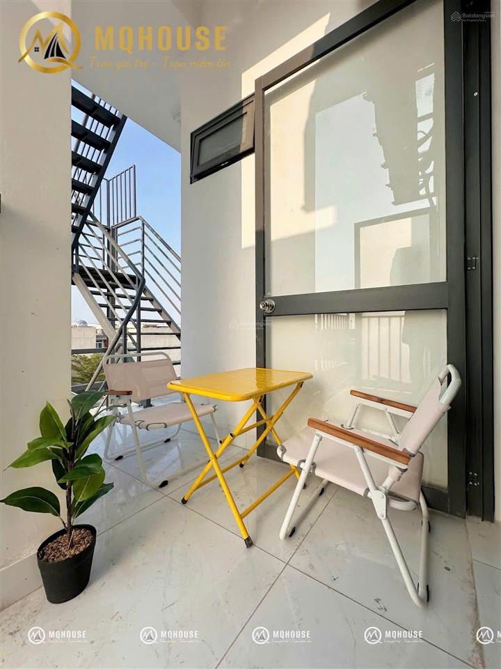 Cho thuê căn hộ studio ban công full nội thất lý tự trọng quận 1 gần cv 23/9, chợ bến thành