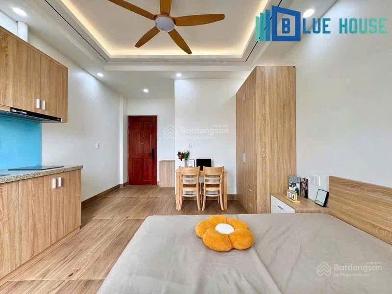 Cho thuê căn hộ studio ban công full nội thất phạm ngọc thạch quận 3 gần hồ con rùa, cv tao đàn