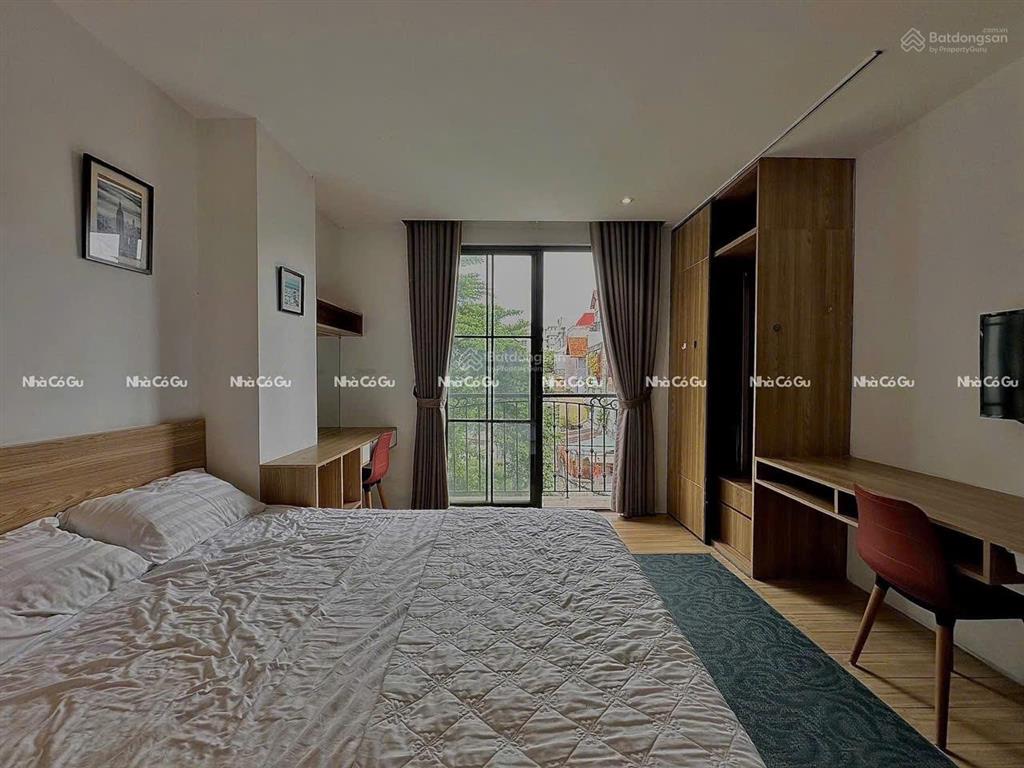 Cho thuê căn hộ studio ban công full nội thất phạm ngũ lão quận 1 gần chợ bến thành, bùi viện