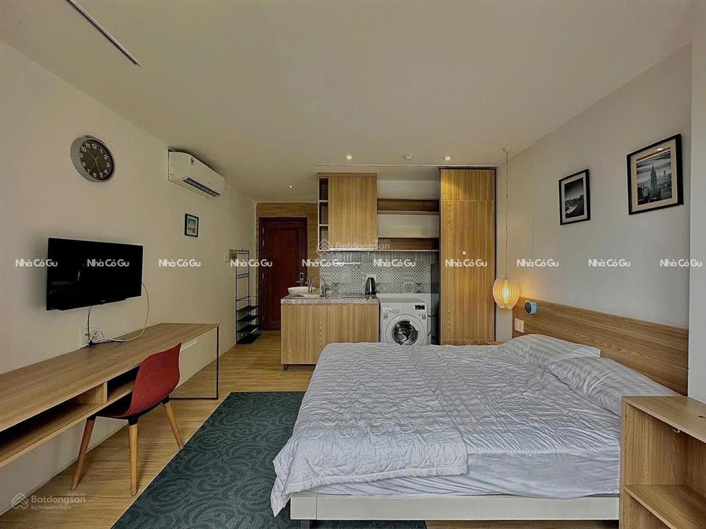 Cho thuê căn hộ studio ban công full nội thất phạm ngũ lão quận 1 gần chợ bến thành, bùi viện