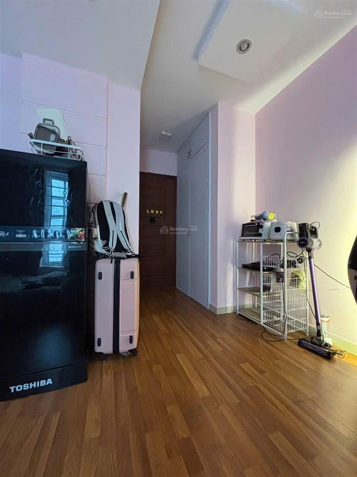 Căn hộ studio phan đình phùng 30m2 sát trường sa 30m hẻm ô tô full nội thất cửa sổ trời