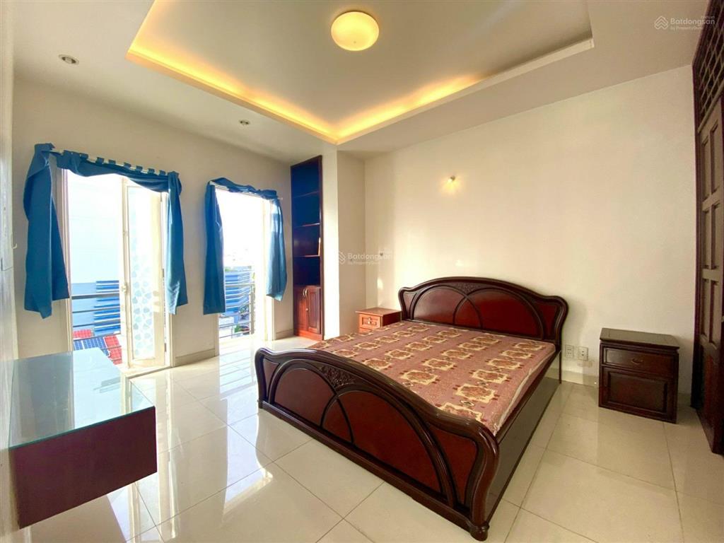 Căn hộ mini 2 phòng ngủ, 2 phòng tắm 75m, full nội thất