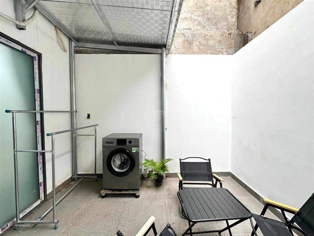 Cho thuê căn hộ 2pn 2wc sân vườn siêu rộng full nt gần uth, hutech