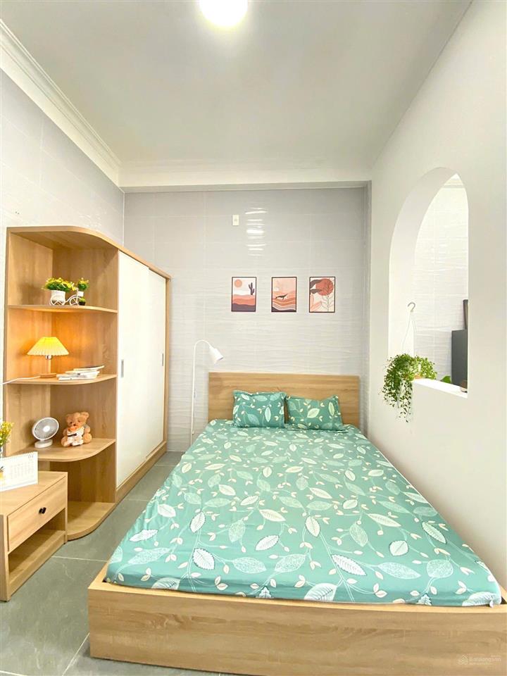 Studio 40m rộng rãi ban công, tách bếp, thang máy | thích quảng đức, sát sân bay